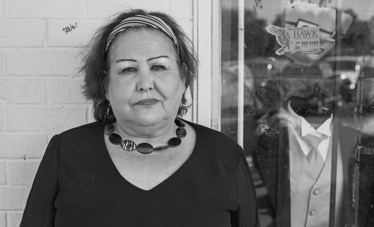 Hispanic Culture in Dallas, Street portrait of a Hispanic woman.