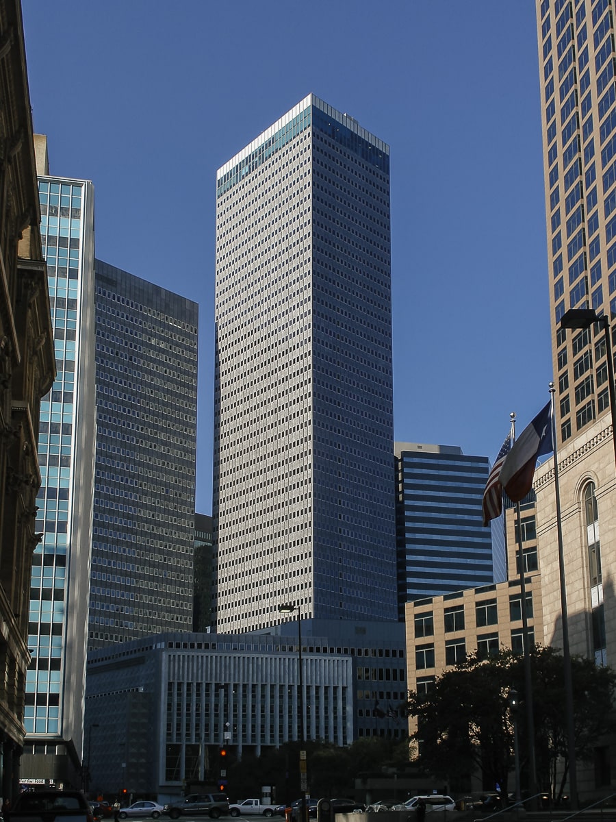 Republic Center Tower II