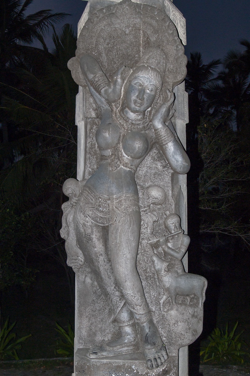 Poompuhar - Silapathikaram Art Gallery