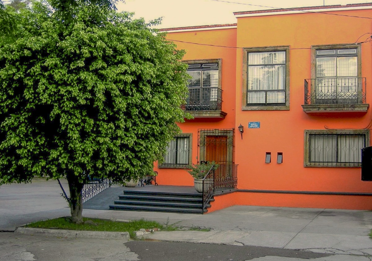 An orange house in Guadalajara. Jalisco