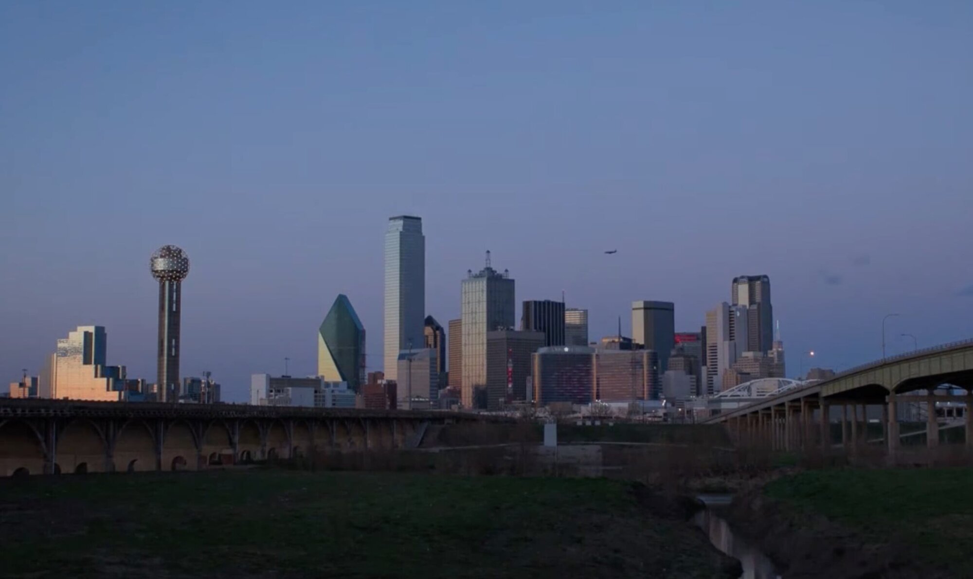 Sunset Timelapse Over The Dallas Skyline From The Trinity River Levee