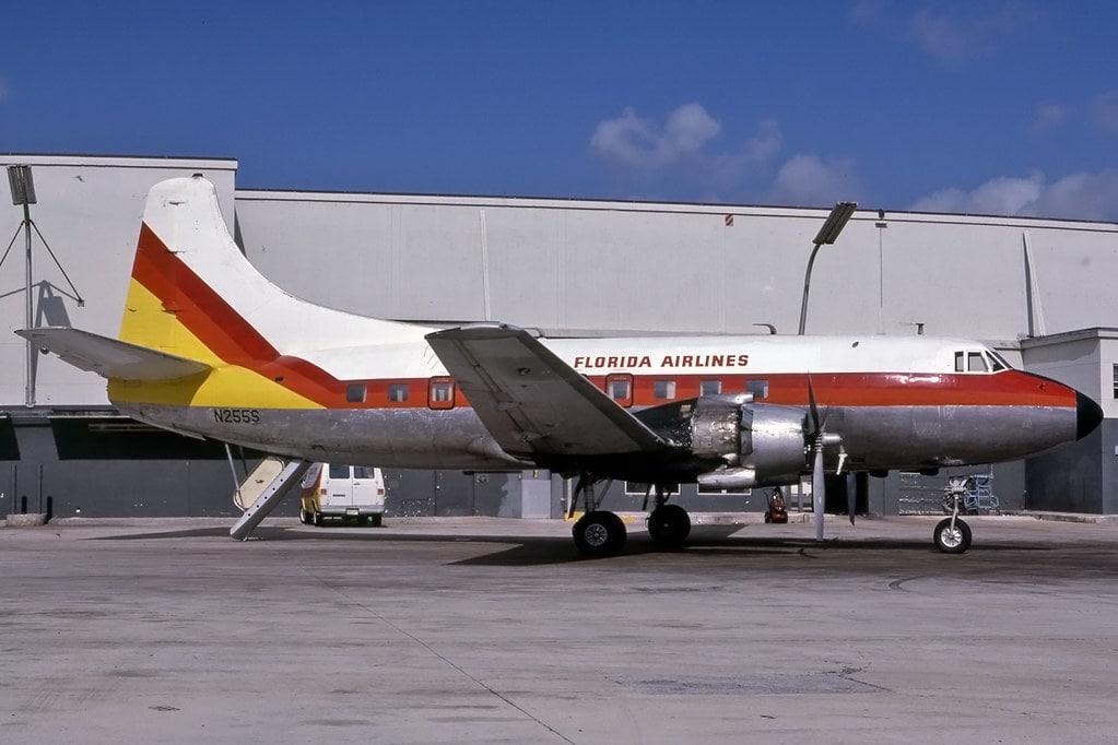 Florida Airlines Martin 404 N255S by Flickr User EX/ZX