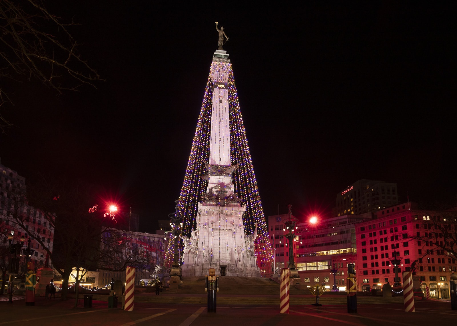Indianapolis Circle of Lights at Night with red lights
