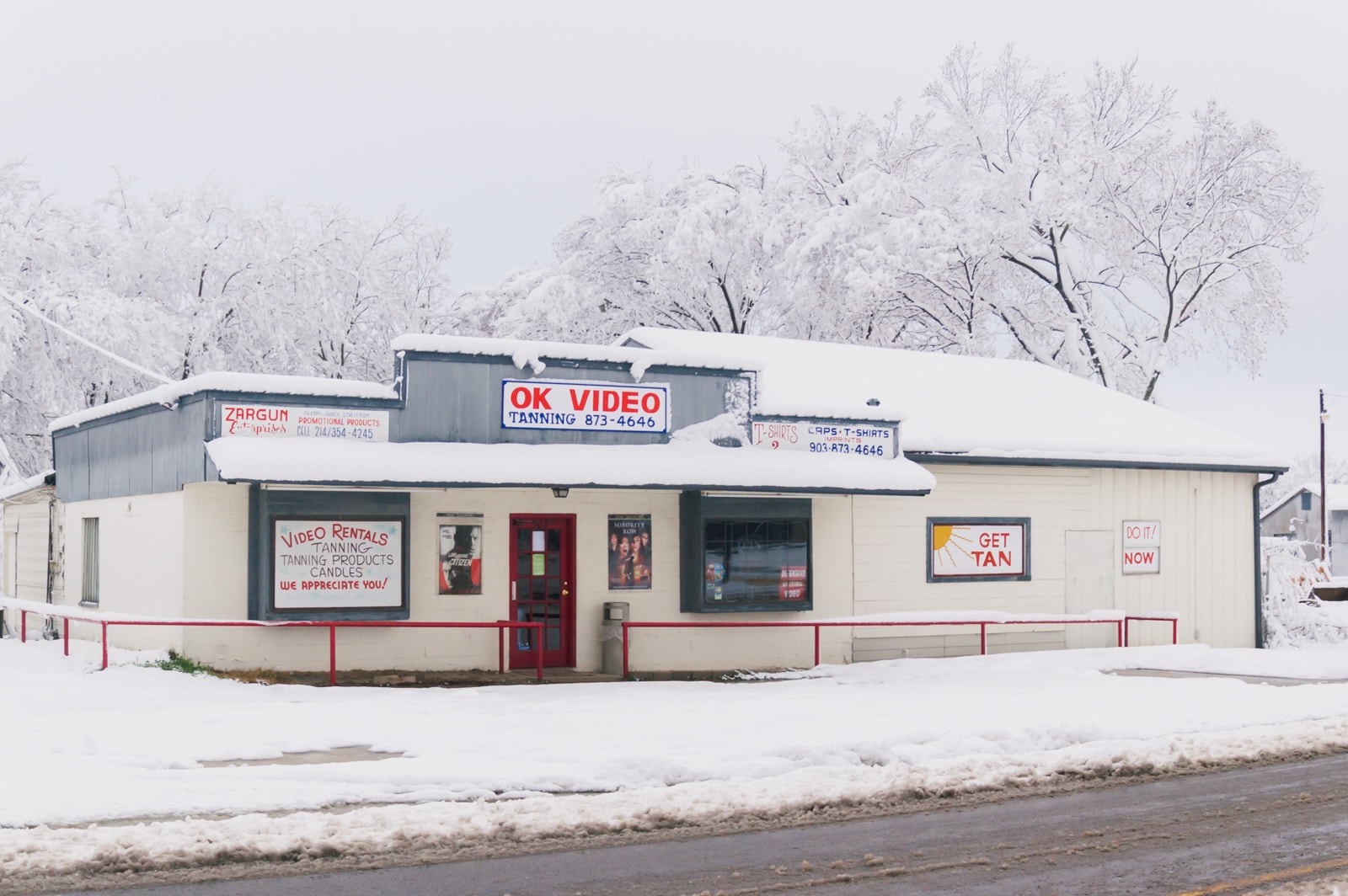 OK Video Store in the 2010 East Texas snowstorm