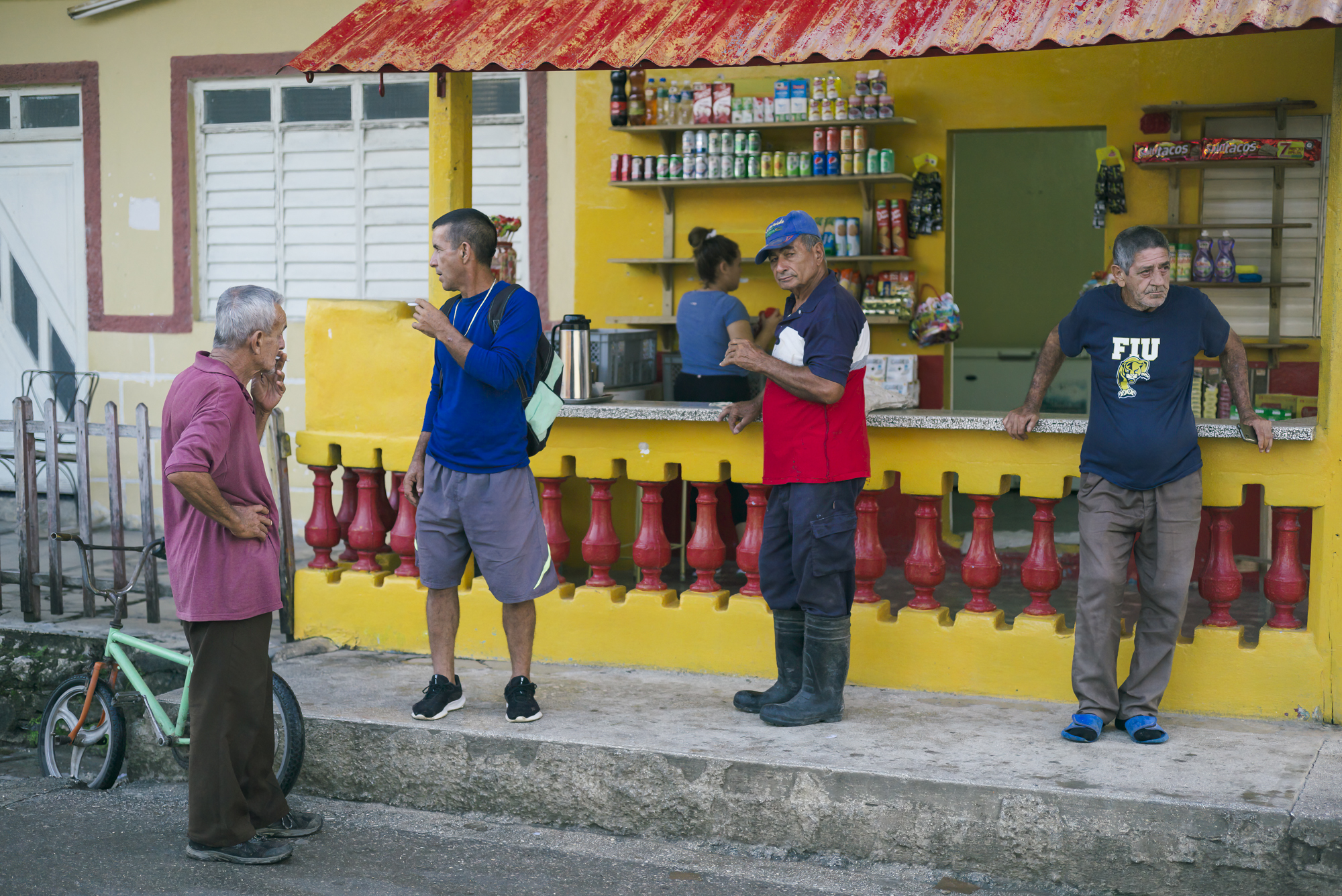 Rural Cuba Street Photography in San Antonio De Las Vueltas