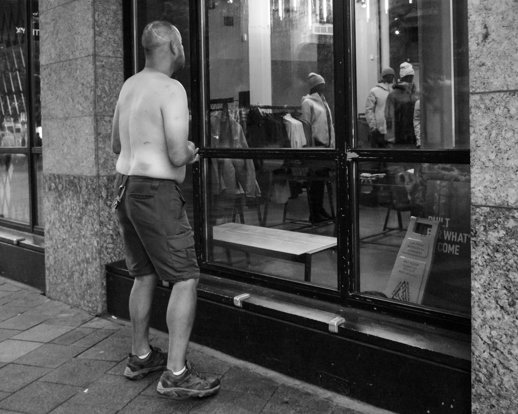 Seattle Street Photography Of City Life Amidst Tragic Realities