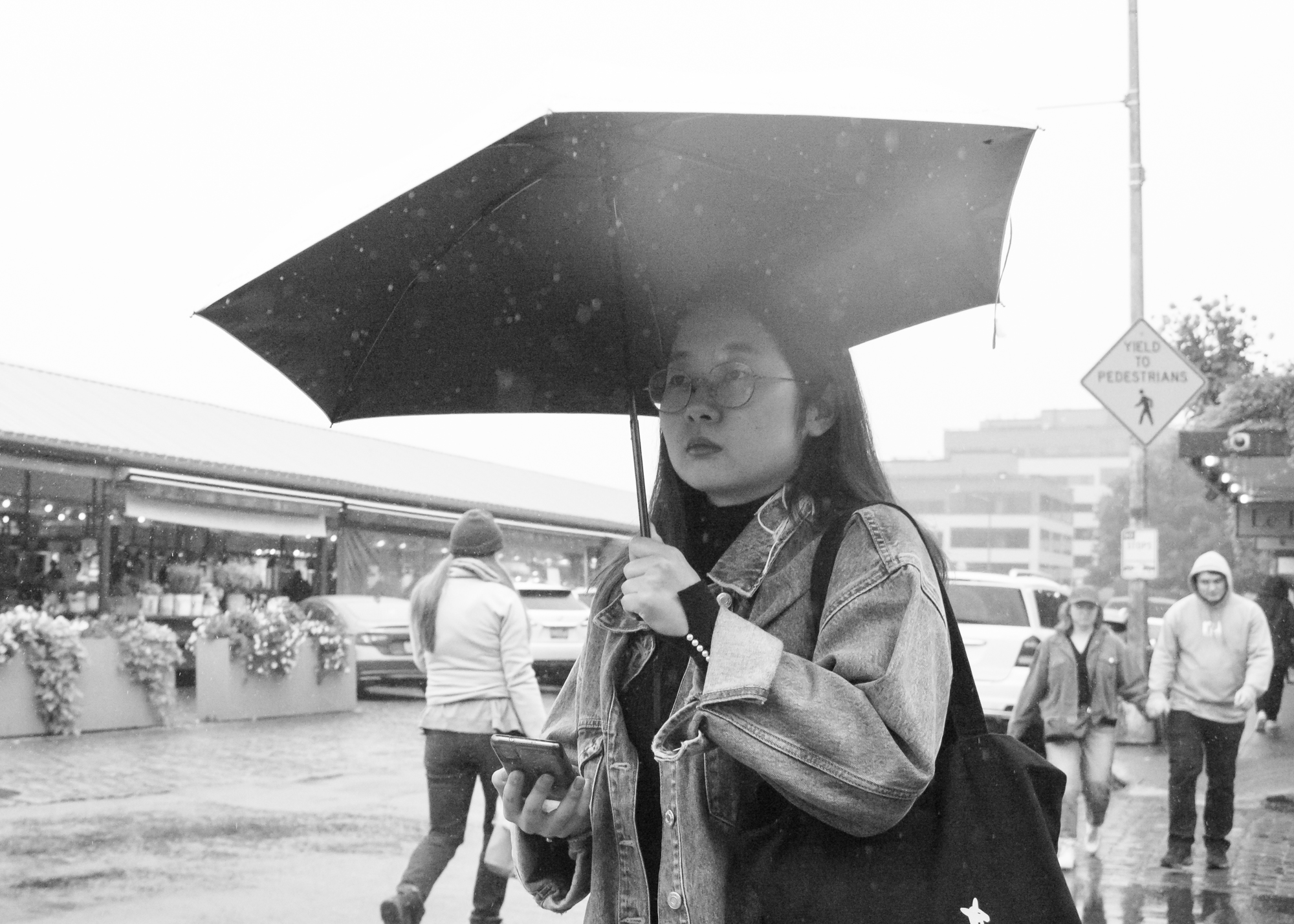 Seattle Street Photography Of City Life Amidst Tragic Realities