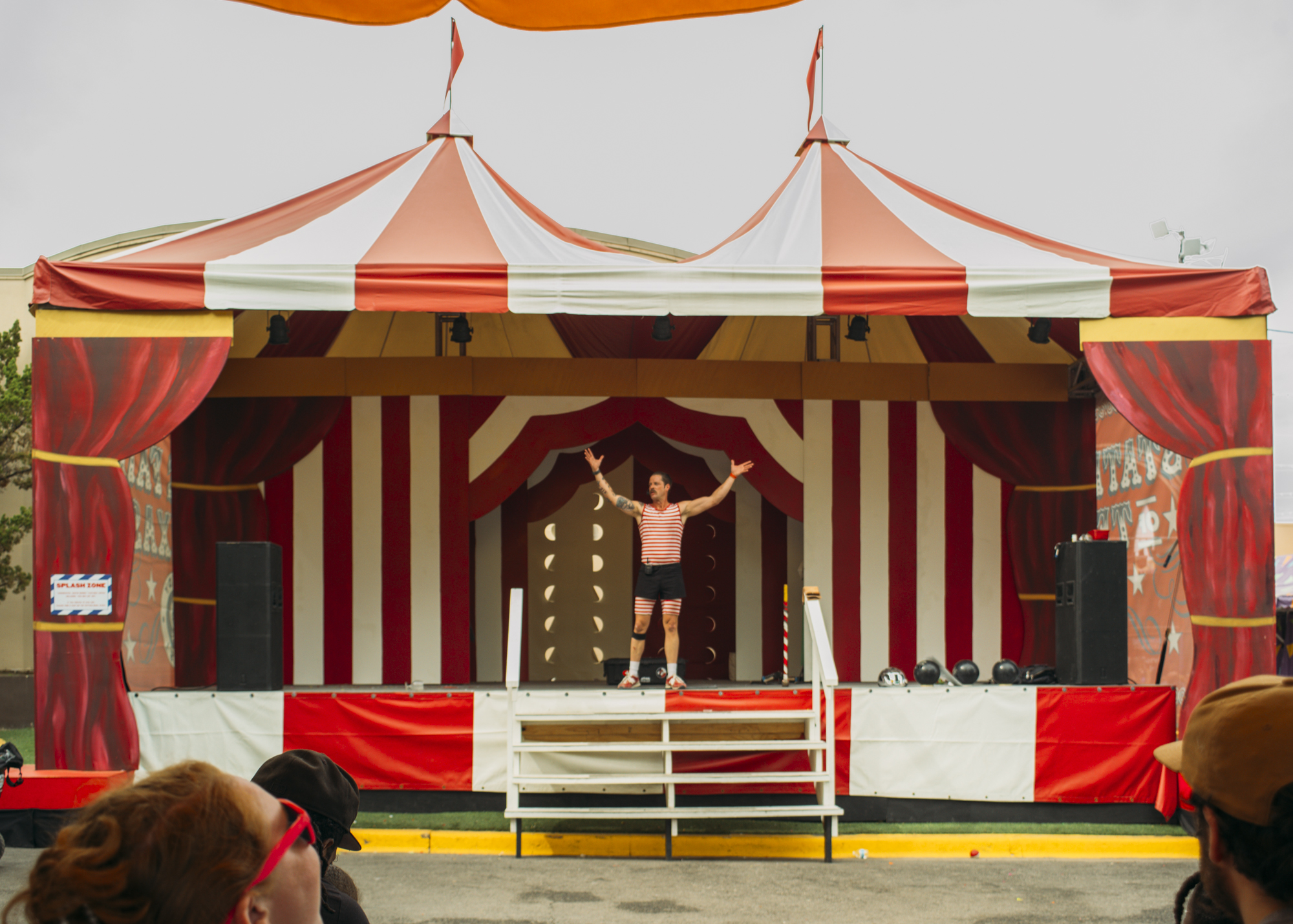 a circus performer at the Texas State Fair